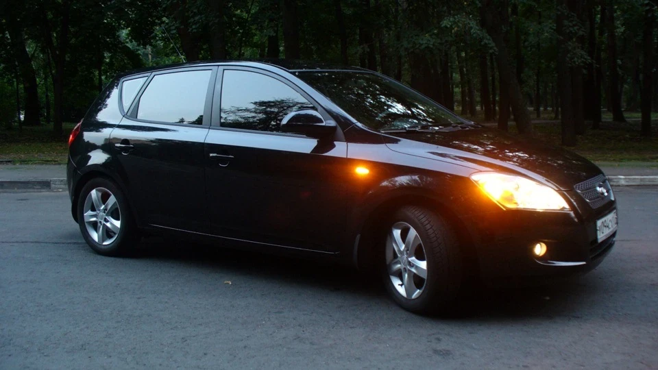 KIA Ceed 1.4 MT Спритний
