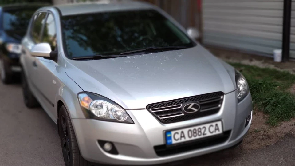 KIA Ceed 1.4 MT 4