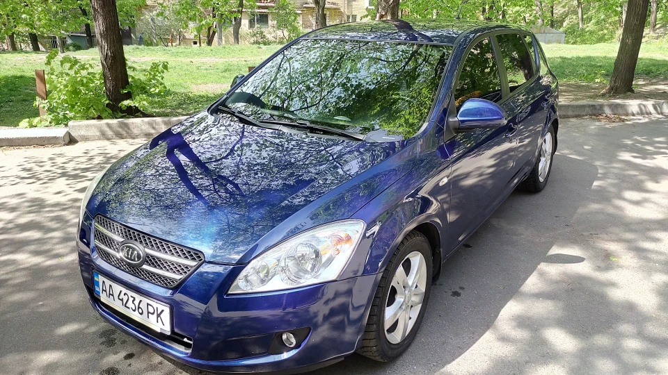 KIA Ceed 1.6 Automat 2
