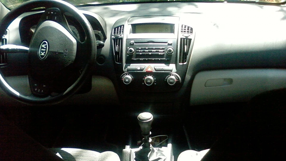 KIA Ceed 1.6 МТ 5