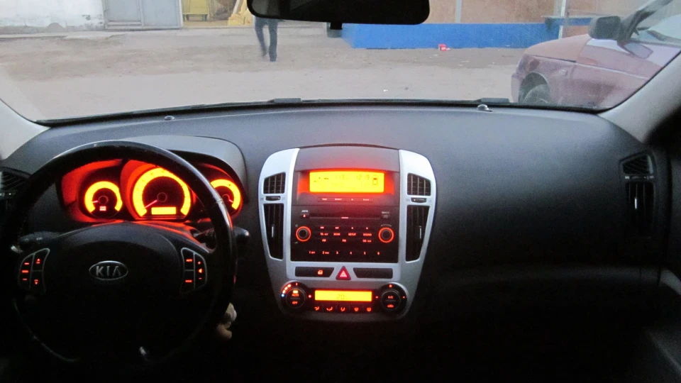 KIA Ceed 2.0 на ручках 2