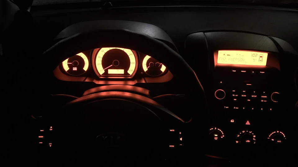 KIA Ceed Бежевий КЕД