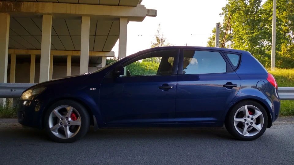 KIA Ceed Безвідмовний хетч 2