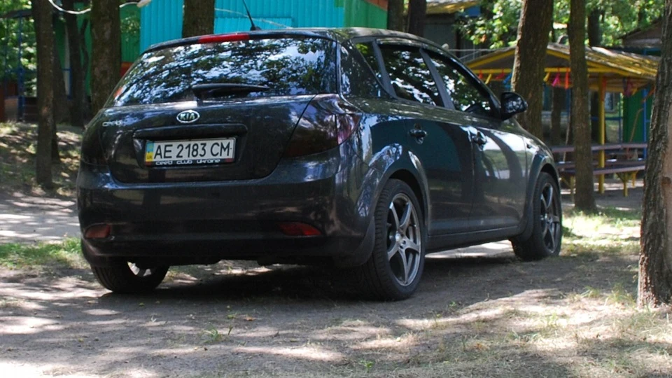 KIA Ceed Black heart 5