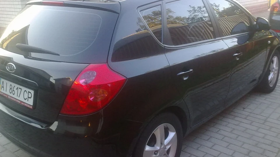 KIA Ceed black pearl 2.0 a\t 2