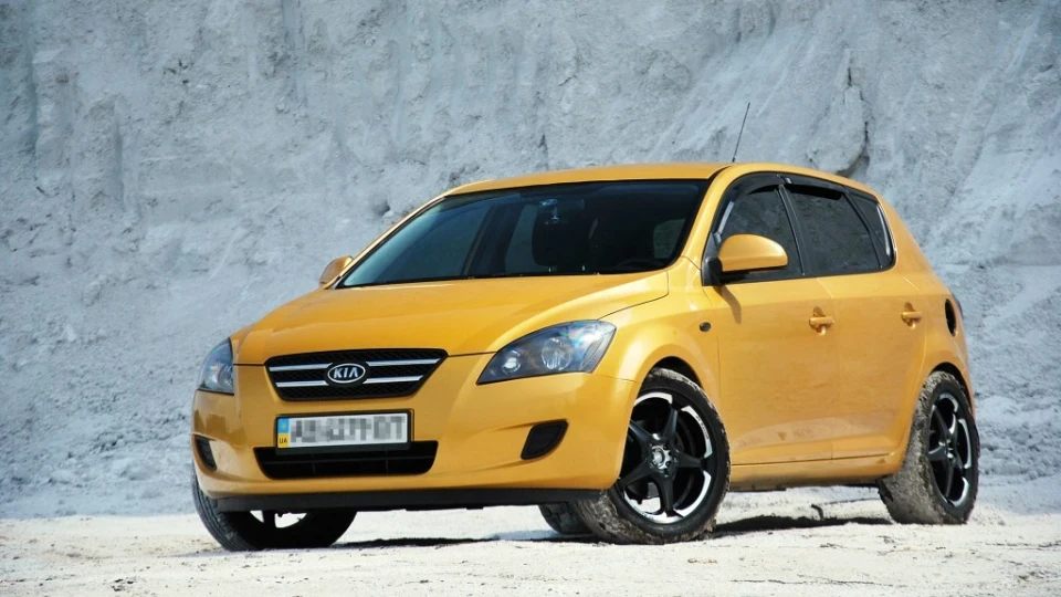 KIA Ceed Bullet 5