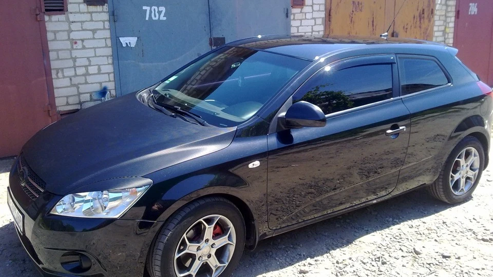 KIA Ceed Чорна перлина 2