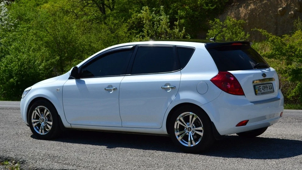 KIA Ceed EX 4