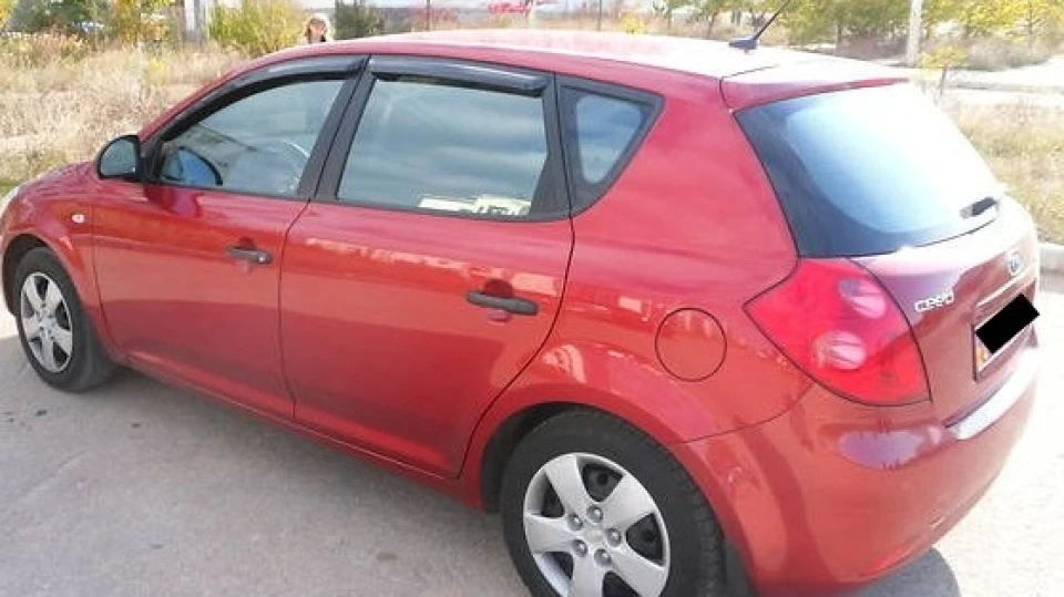 KIA Ceed *червона блискавка* 5