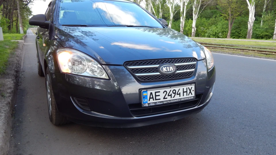 KIA Ceed Piston Grey 1.4 5