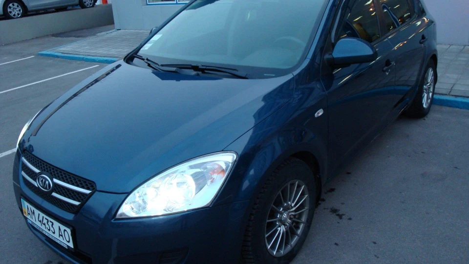 KIA Ceed Blue 1.6crdi 3