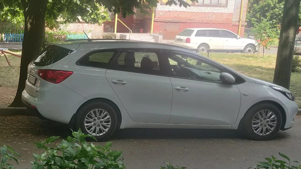 KIA Ceed #White_Jedi#
