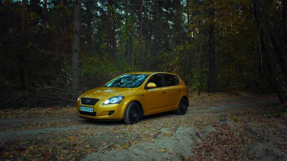 KIA Ceed ┌жовтий кед┘ 4