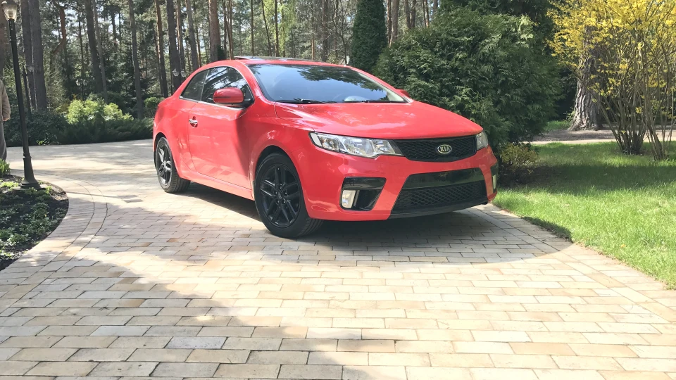KIA Cerato Koup 3