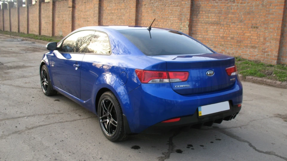 KIA Cerato Koup 5