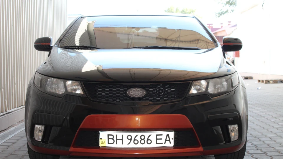 KIA Cerato Koup 4