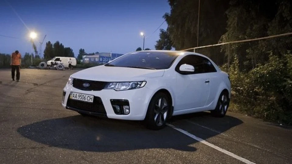 KIA Cerato Koup 3
