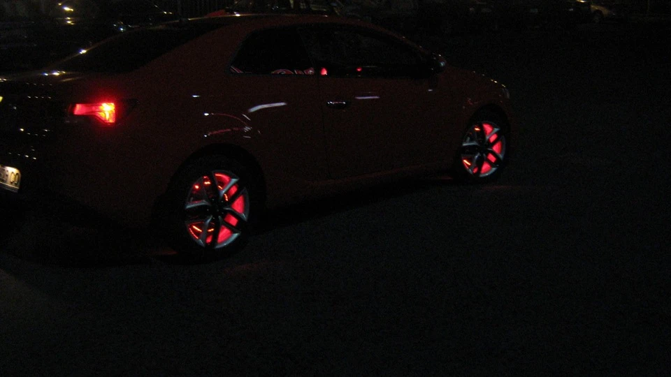 KIA Cerato Koup 2