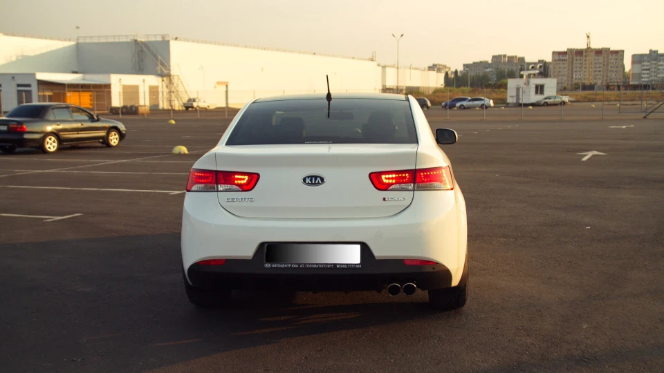 KIA Cerato Koup 2.0 AT EURO