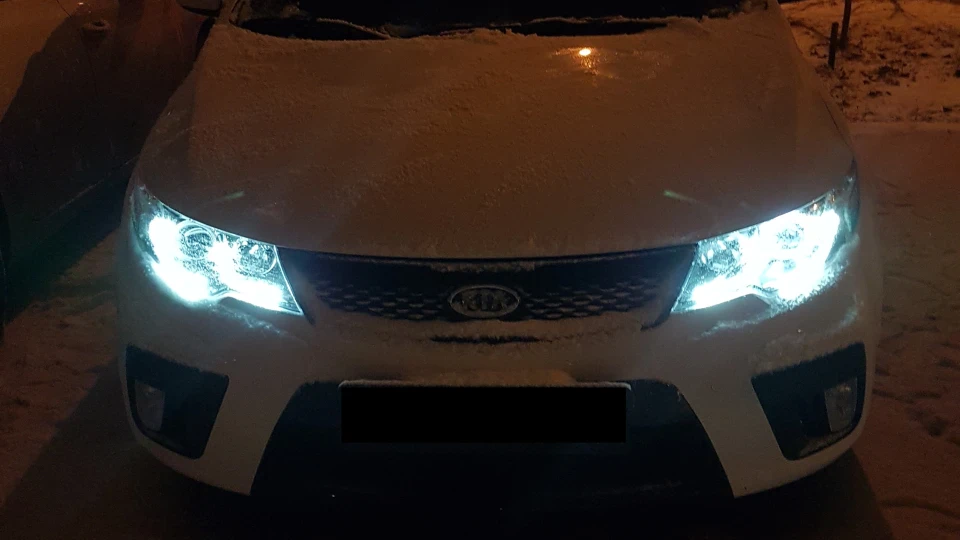 KIA Cerato Koup 2.0 AT Limited Edition 4