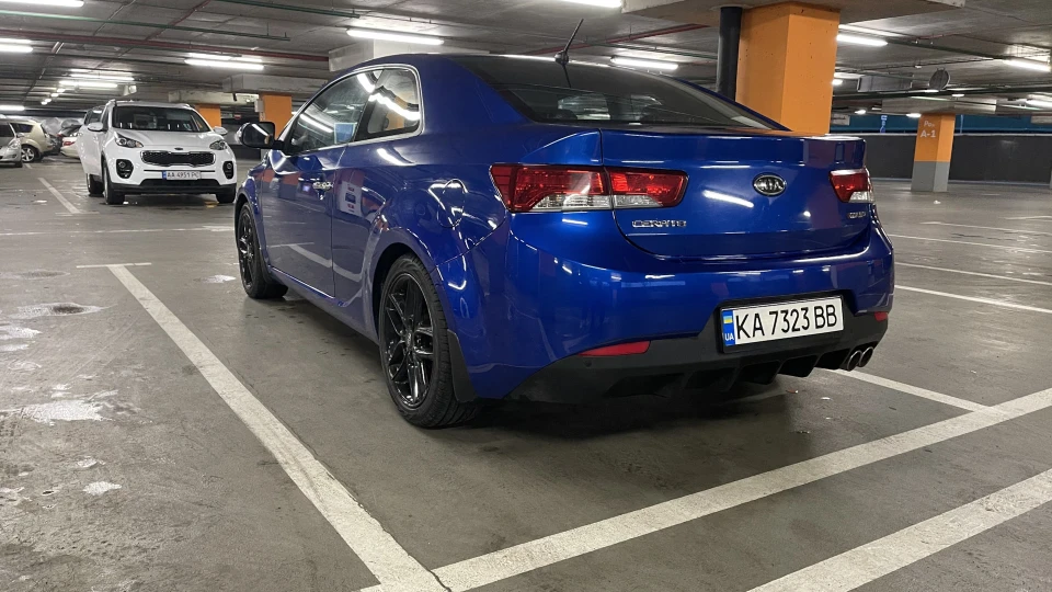 KIA Cerato Koup 2