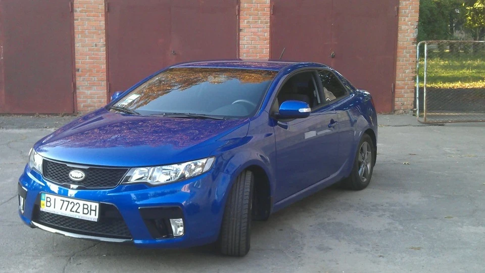 KIA Cerato Koup просто синій Koup 2