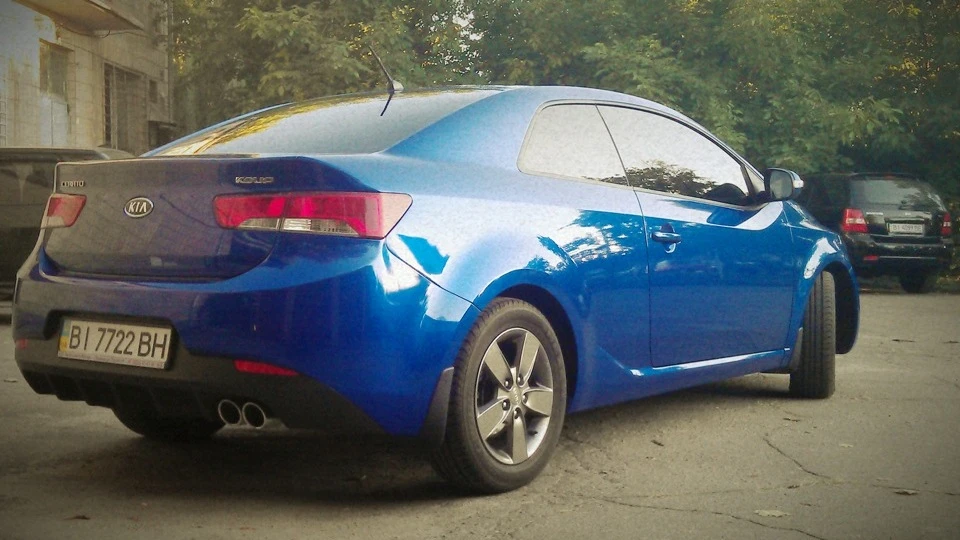 KIA Cerato Koup просто синій Koup 4