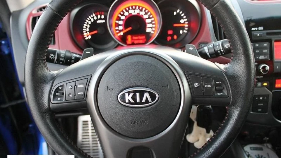 KIA Cerato Koup SoniK 3