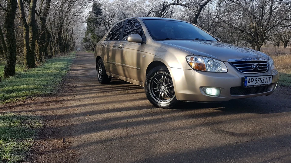 KIA Cerato 2
