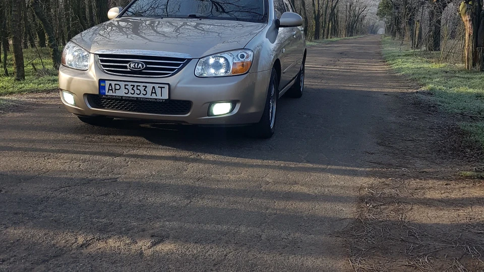 KIA Cerato 4