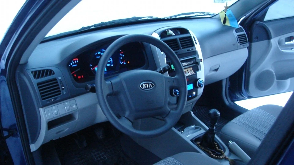 KIA Cerato 2