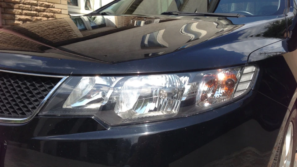 KIA Cerato 2