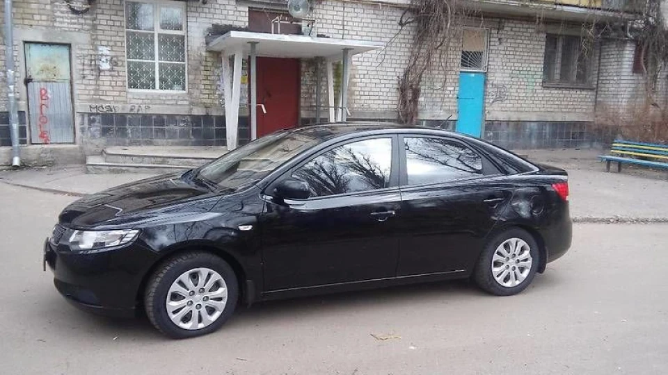KIA Cerato 2