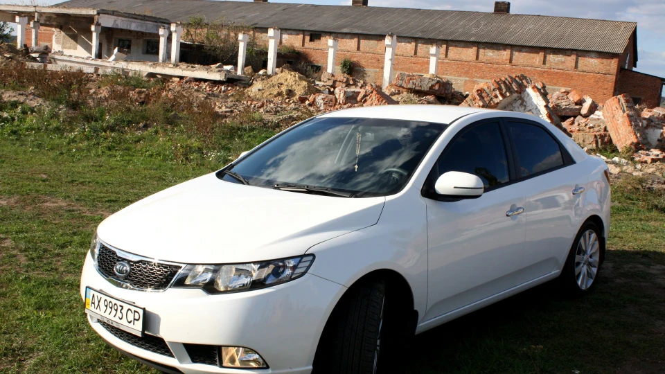 KIA Cerato 2
