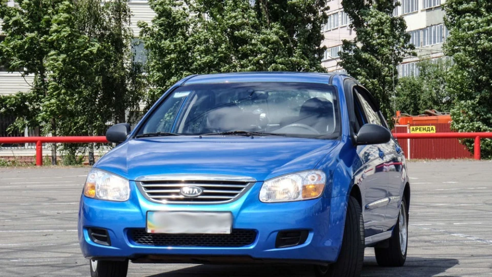 KIA Cerato 2