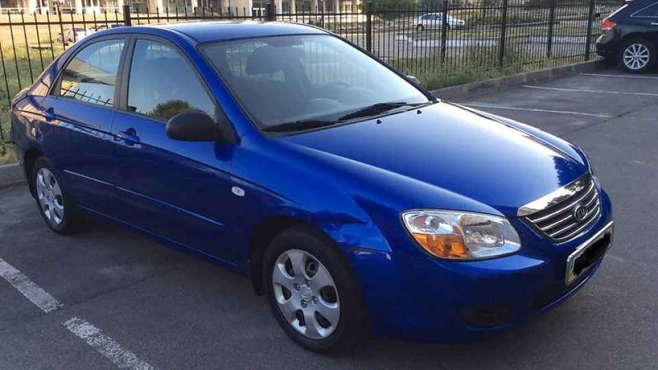 KIA Cerato 2