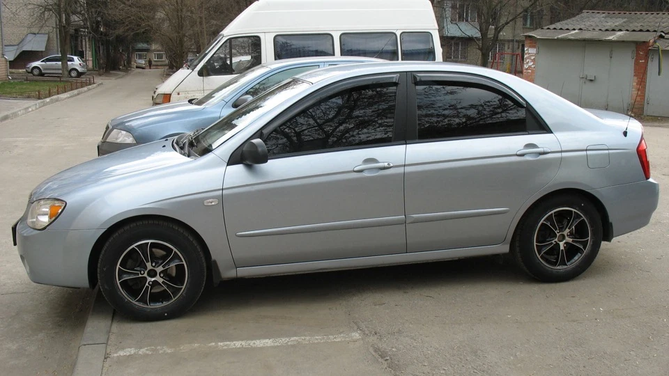 KIA Cerato