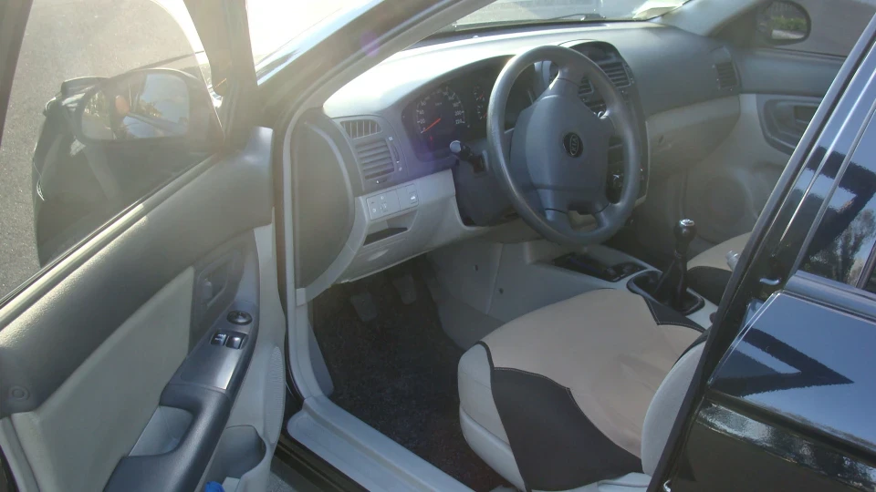 KIA Cerato 2