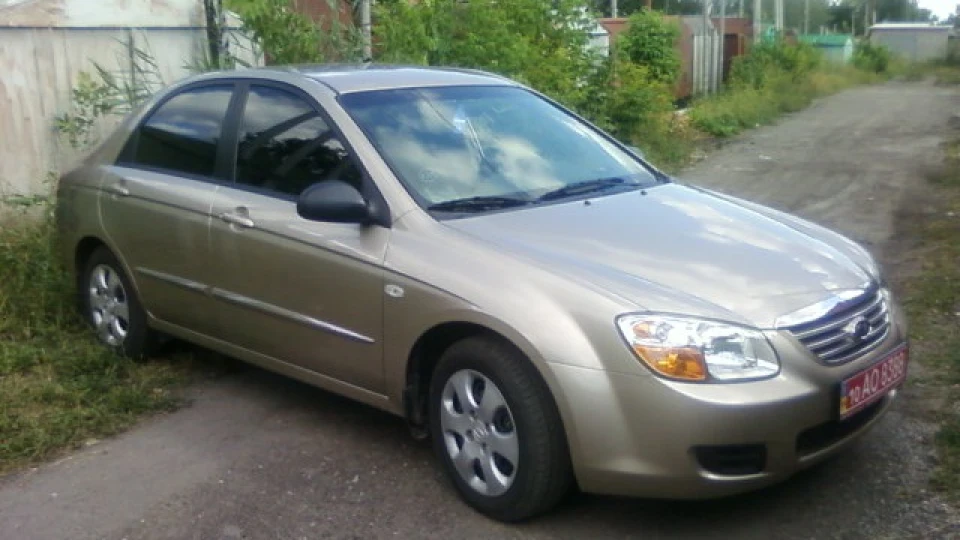 KIA Cerato 2