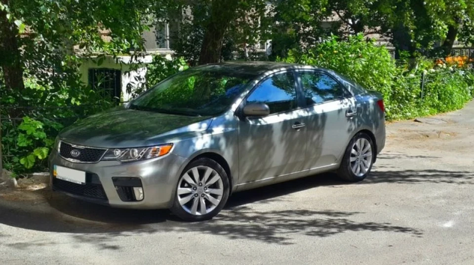 KIA Cerato #1