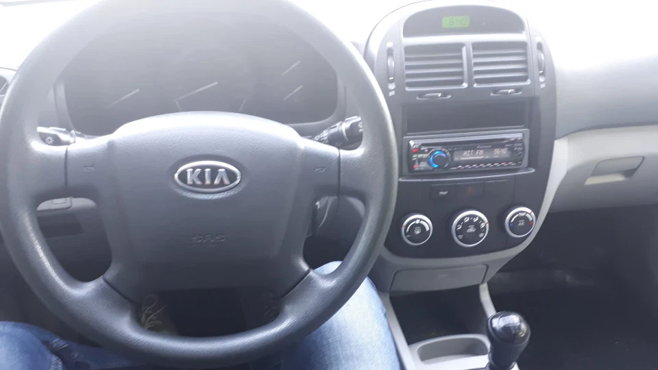 KIA Cerato 1.6 LX