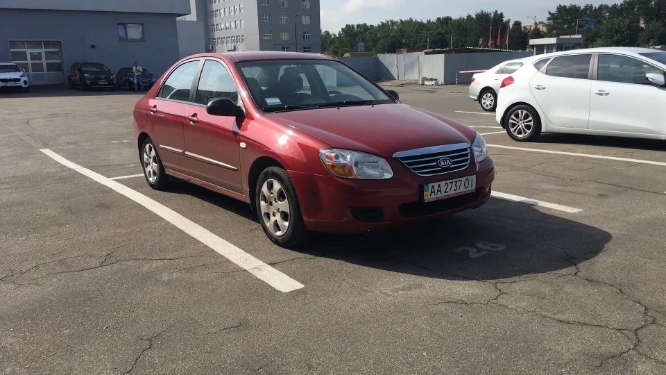 KIA Cerato 1.6 LX 2