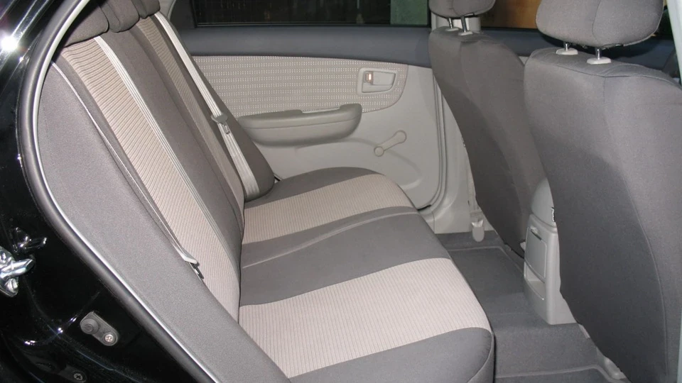 KIA Cerato 1,6 XL 4