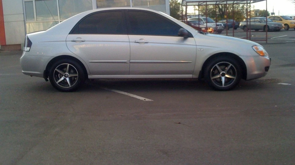 KIA Cerato 1.6 3