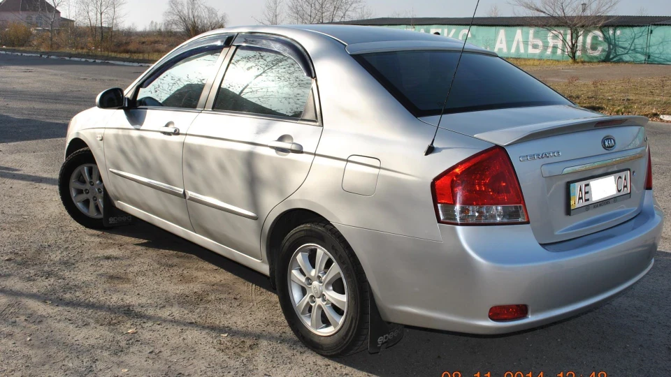 KIA Cerato 1,6 4