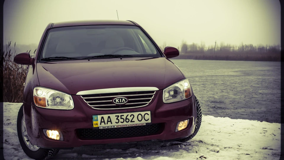 KIA Cerato 2.0 CVVT 2