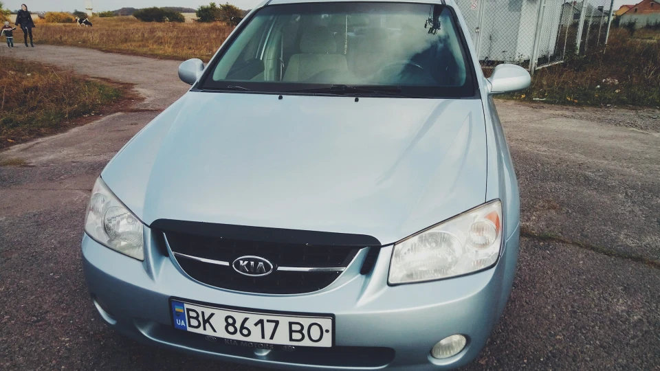 KIA Cerato 2.0 EH 2