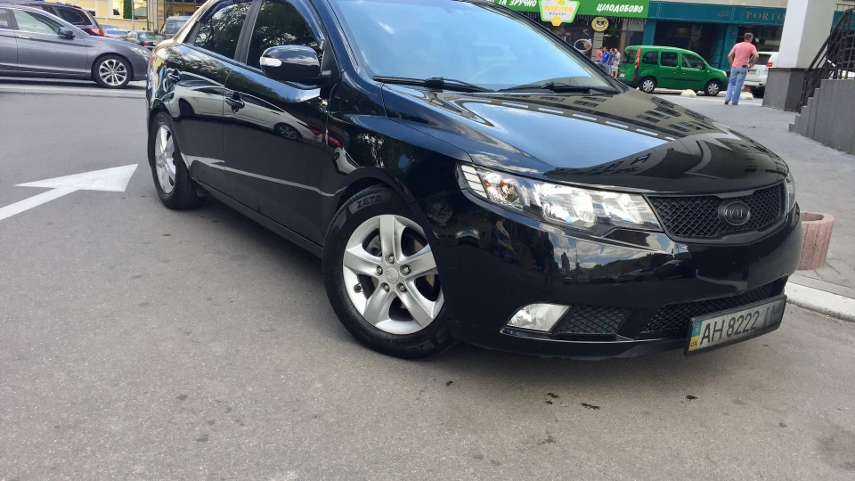 KIA Cerato 2.0 ручка 3