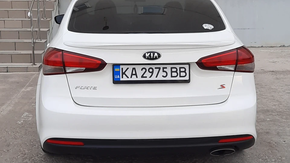 KIA Cerato 2.0 2