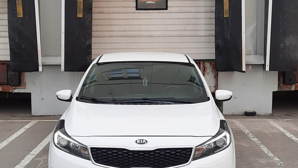 KIA Cerato 2.0 4